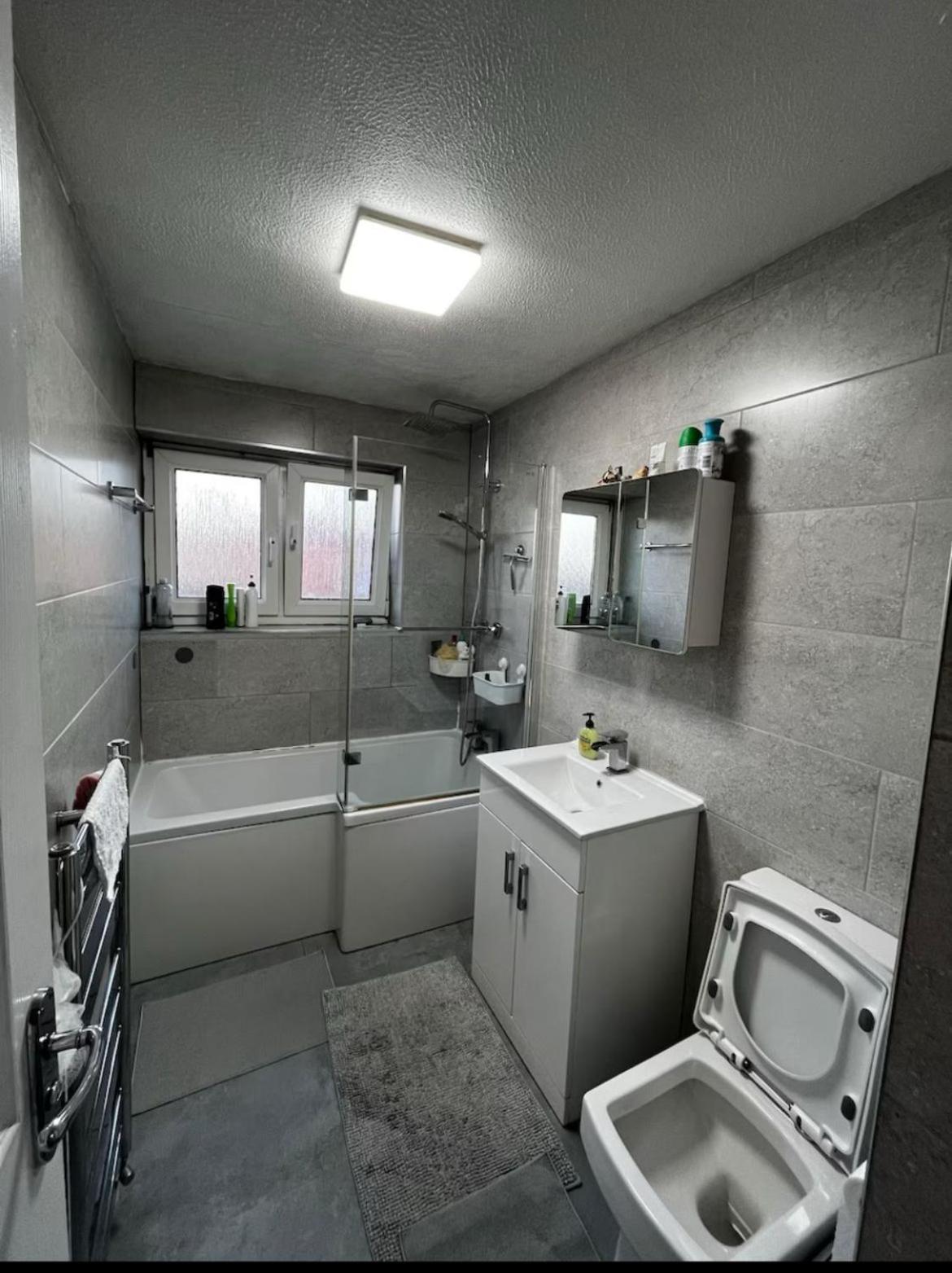 Plaistow Comfort Stay Londres Exterior foto